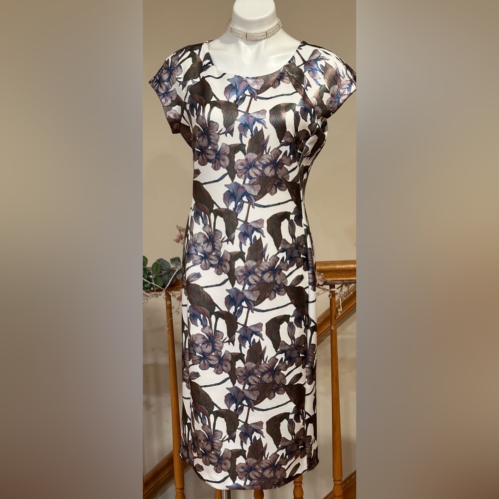 Beige BY ECI Cap Sleeves Multi Metallic Colors. Floral Print Sheath Dress-Sz 12